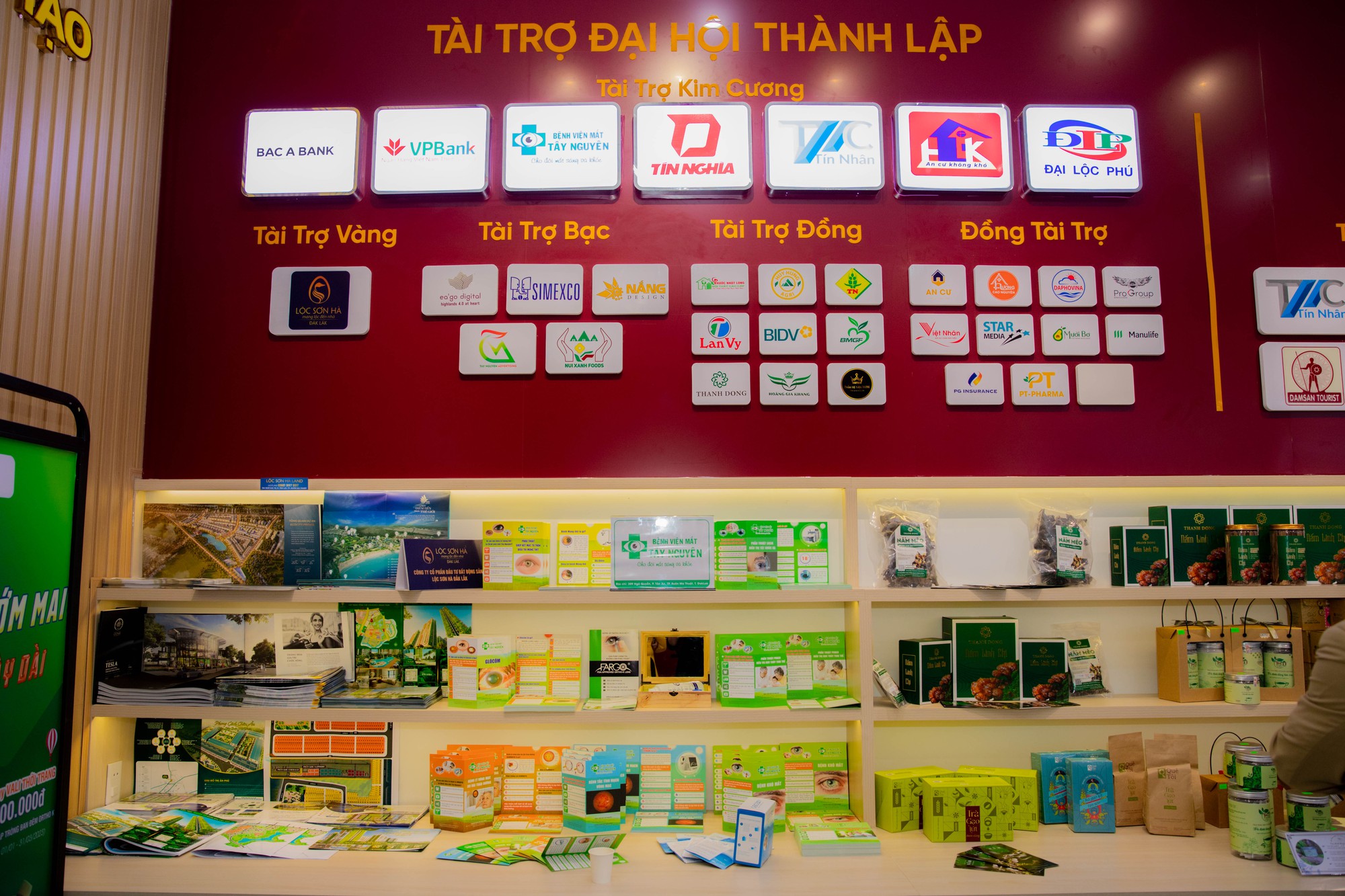 Hội Doanh nhân TP.Buôn Ma Thuột tổ chức &quot;Phiên chợ Xuân Hạnh Phúc&quot; - Ảnh 5.