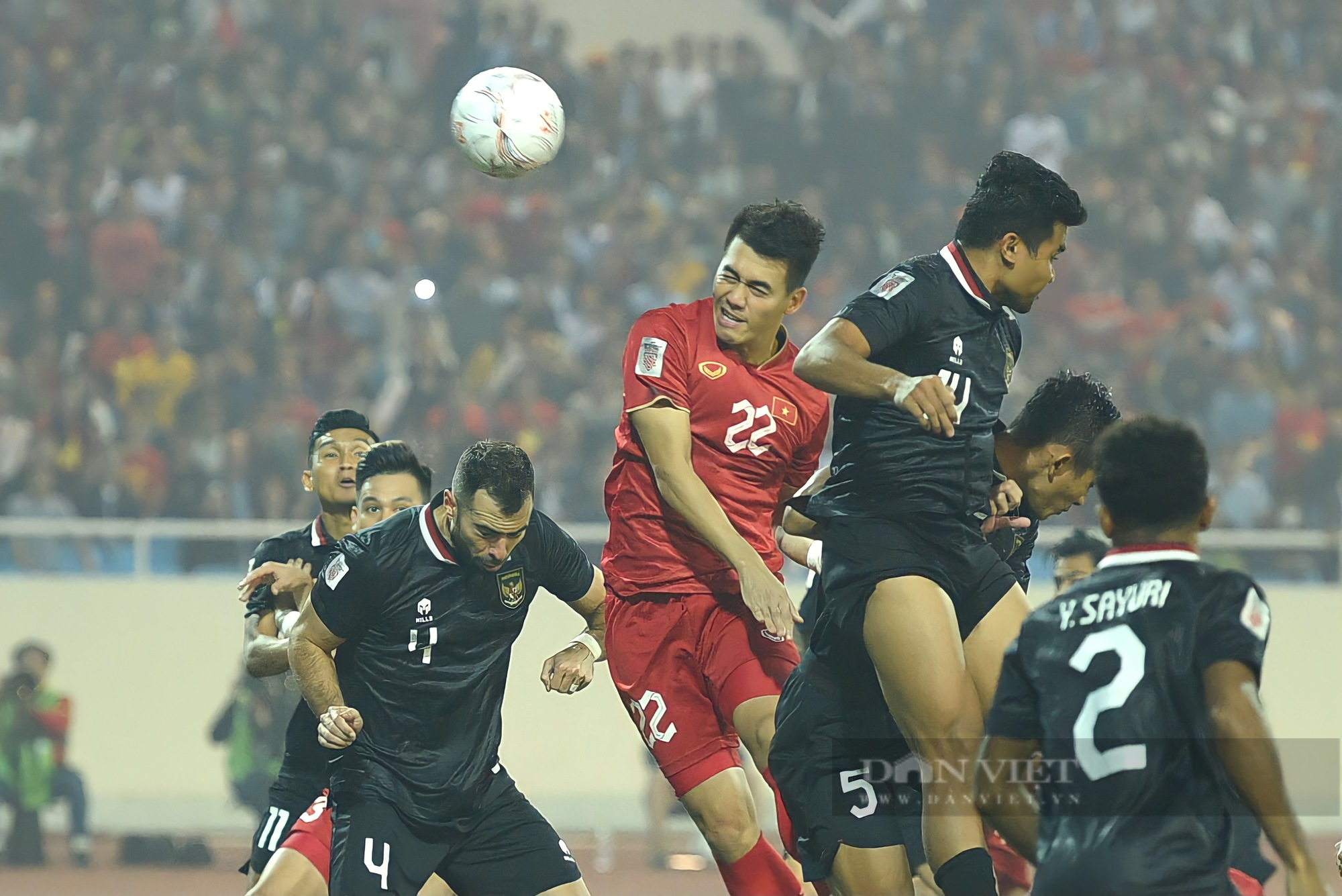 Nhìn lại những tình huống phạm lỗi tại bán kết lượt về AFF Cup 2022 - Ảnh 8.