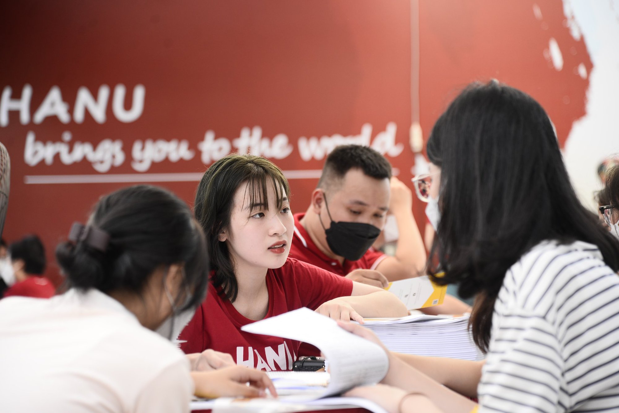 Lịch nghỉ Tết Nguyên đán 2023 của sinh viên: Trường “hot” cho nghỉ bao nhiêu ngày? - Ảnh 1.