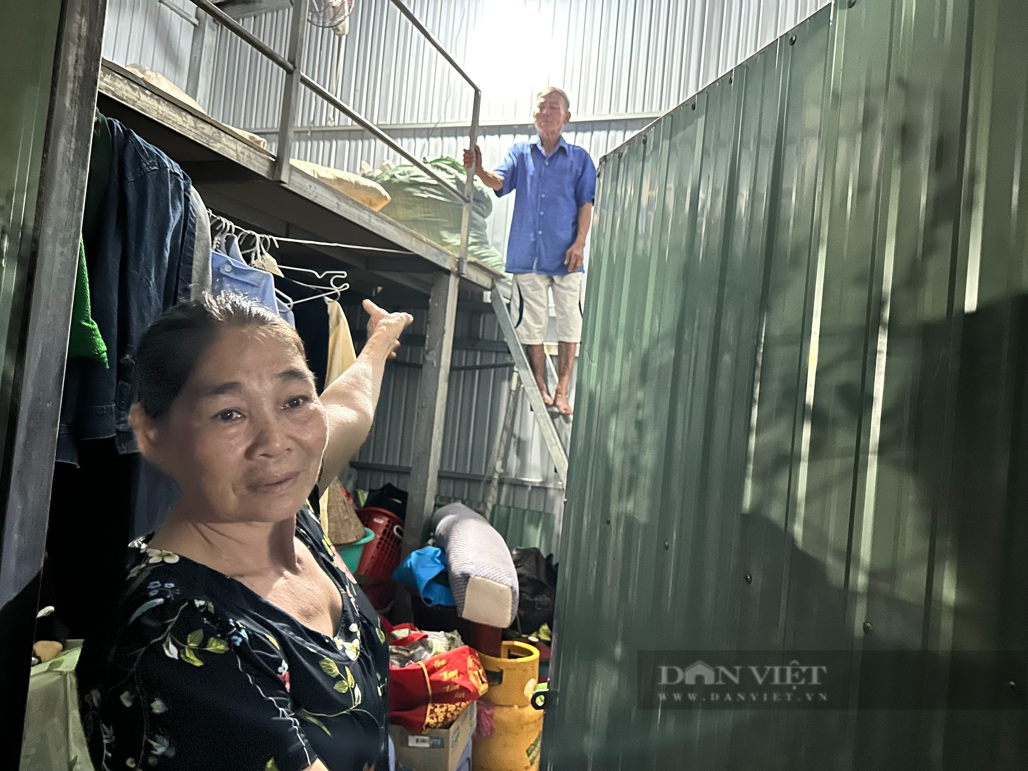 Người phụ nữ ở TPHCM bị nhóm giả danh công an lừa 840 triệu đồng, nguy cơ mất luôn căn nhà đang ở   - Ảnh 1.