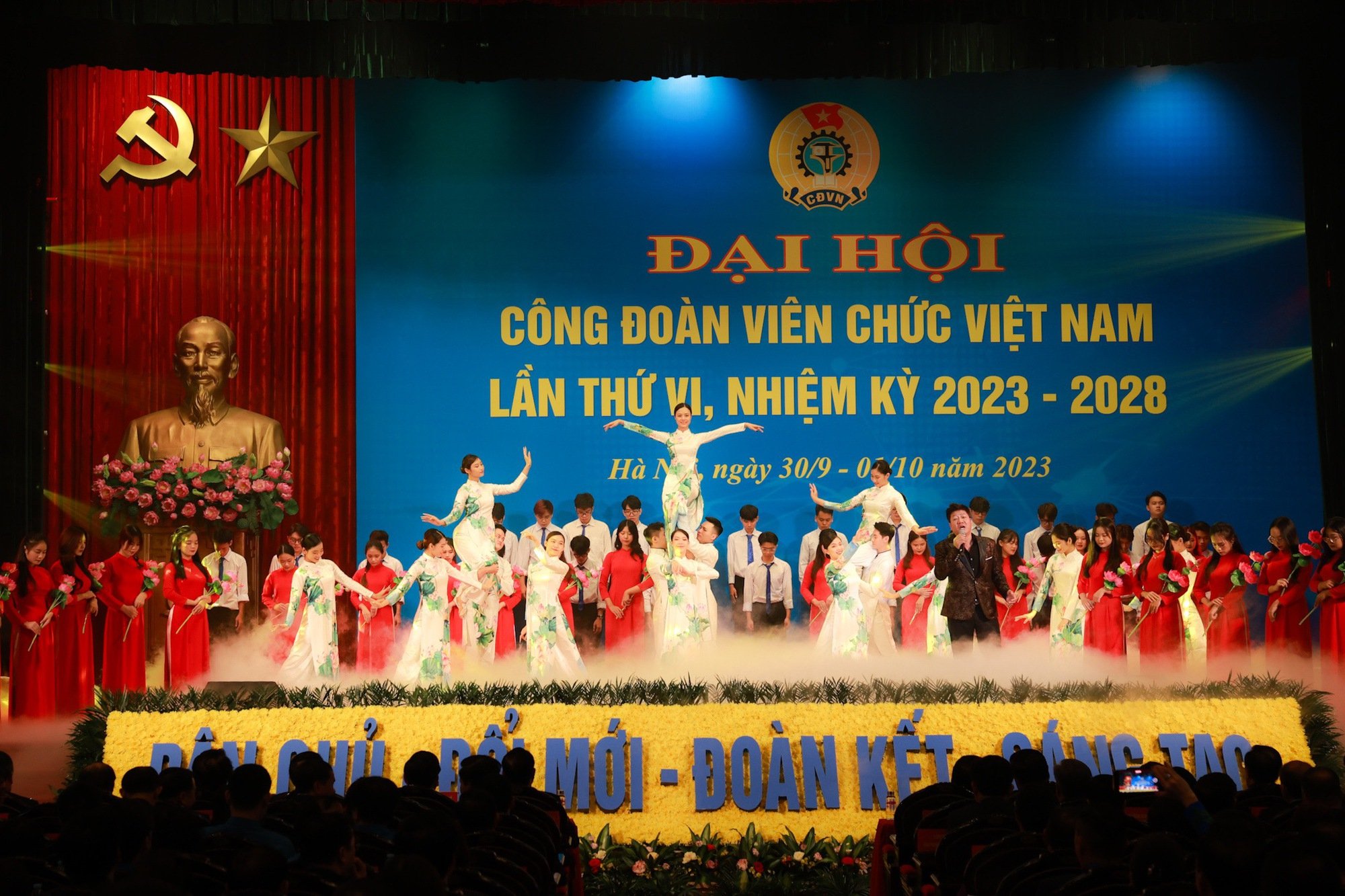 đại hội công đoàn 