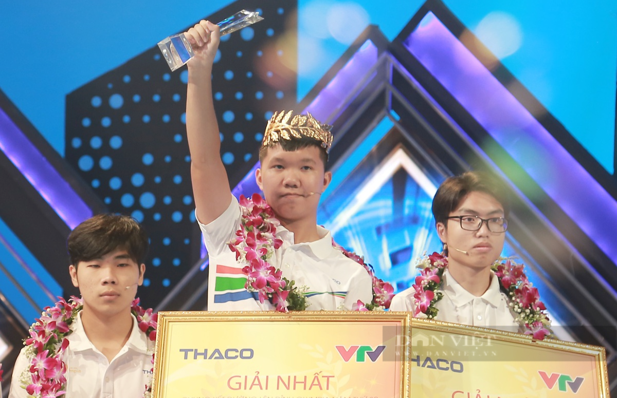 phần thưởng quán quận dường lên đỉnh olymia 23.jpg