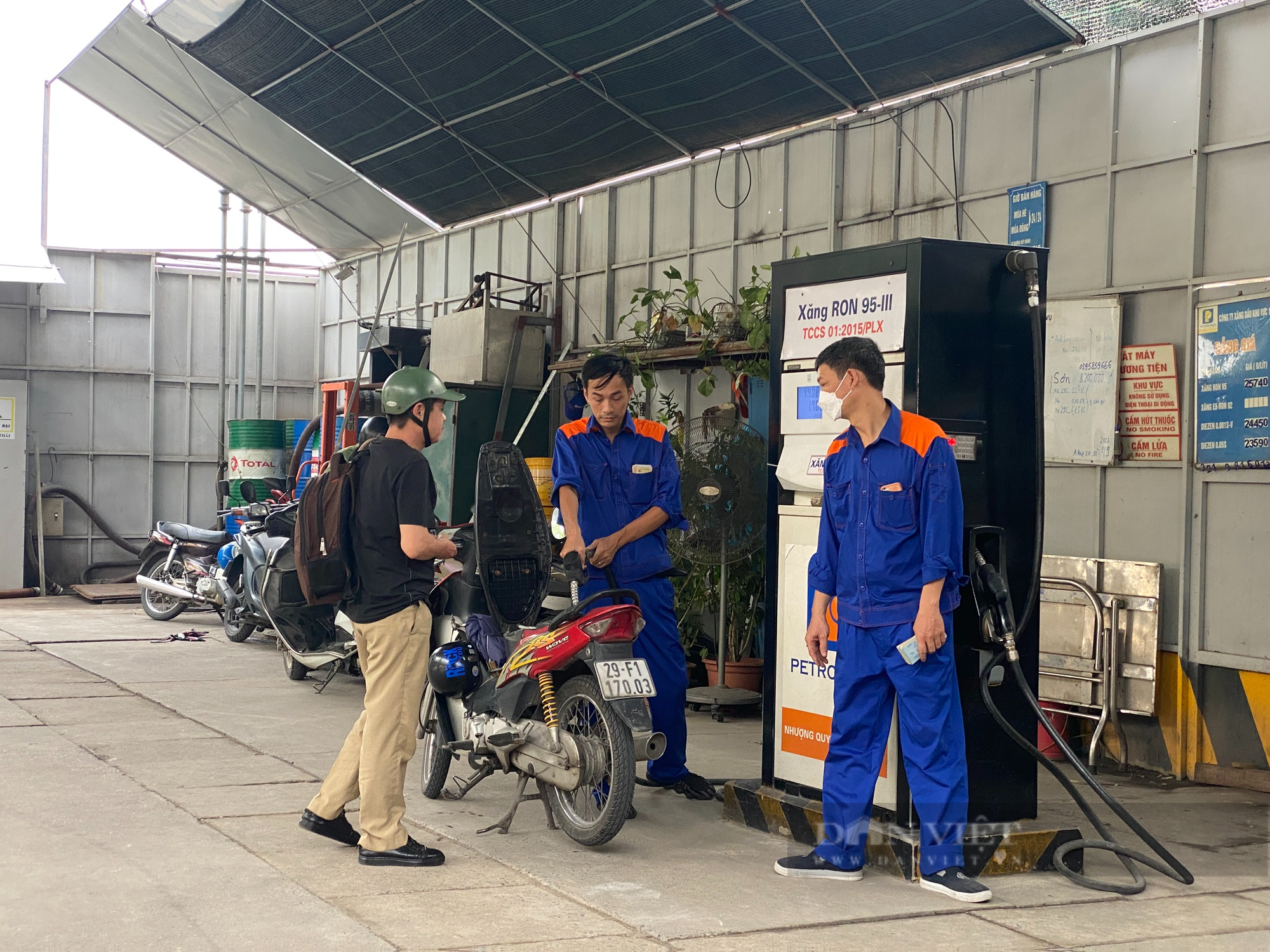 Giá xăng dầu hôm nay 11/10 - Ảnh 4.
