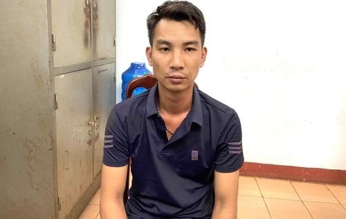Tạm giữ tài xế lấn làn tông xe khách làm 13 người thương vong ở Đắk Lắk - Ảnh 1.