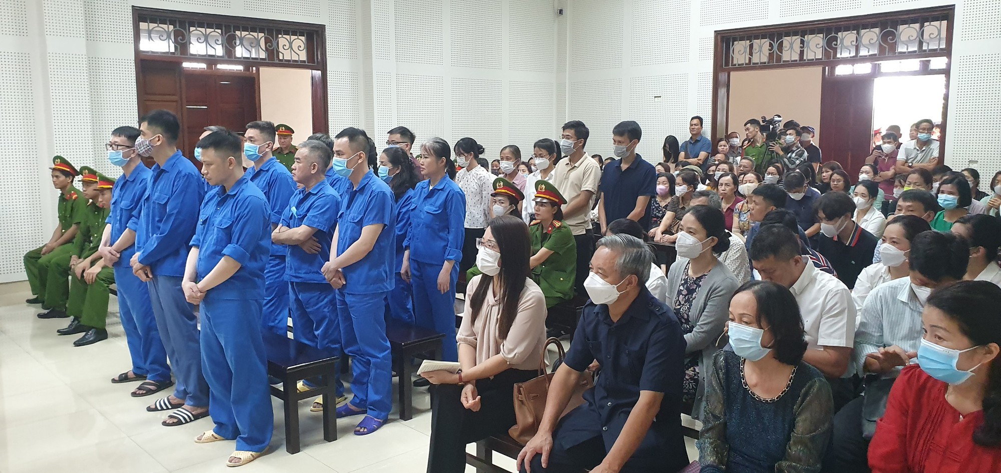 Cựu giám đốc Sở GDĐT Quảng Ninh lĩnh năm tù - Ảnh 2.