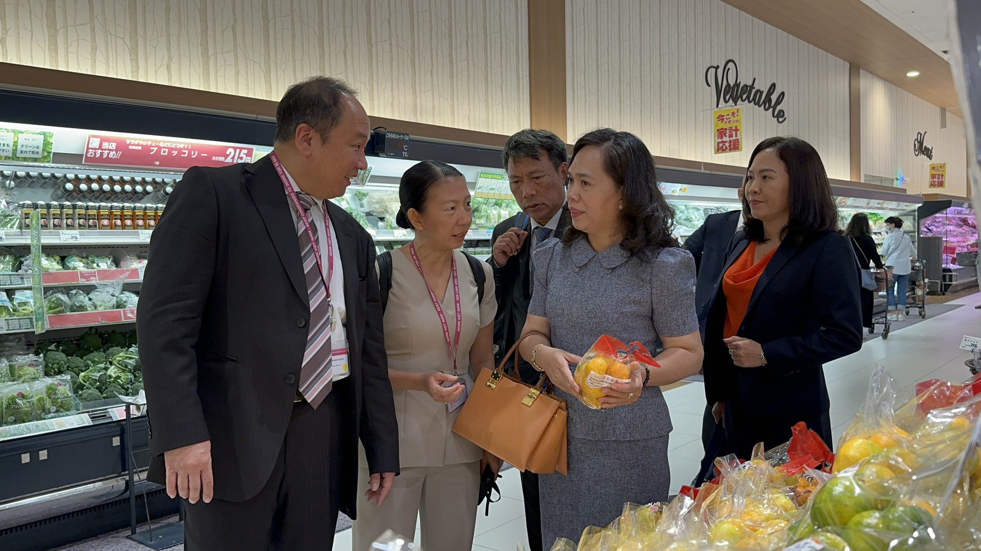 Đoàn công tác TP.HCM học hỏi AEON Nhật Bản về cách phát triển sản phẩm hữu cơ - Ảnh 3.