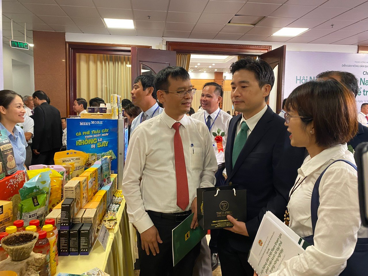 Diễn đàn Nông dân Quốc gia lần thứ 8: Chuyên gia “hiến kế” chọn ngành nghề mới để HTX tạo ra thu nhập cao  - Ảnh 1.