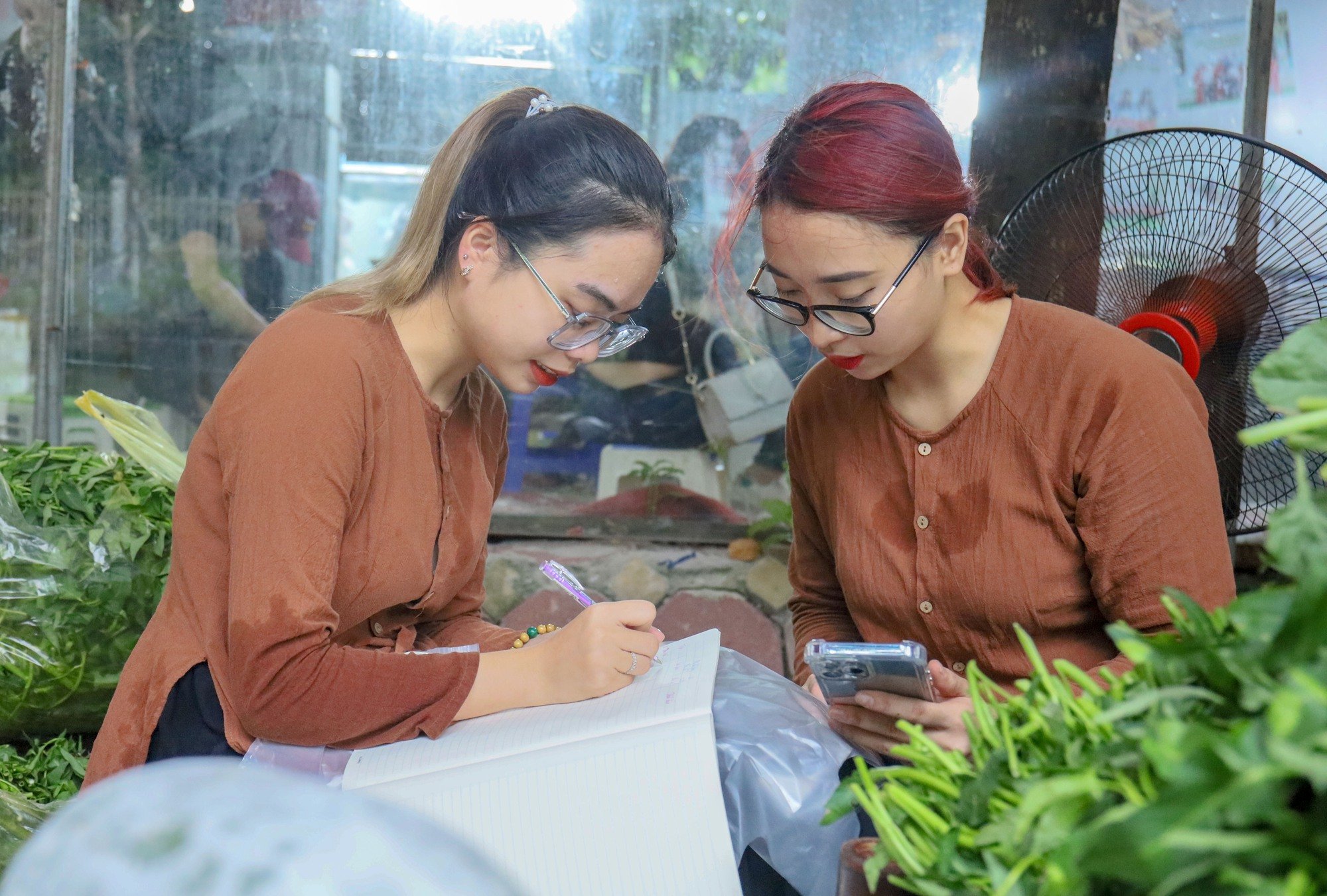 “Phiên Chợ Trái Tim đã trở thành một phần trong trái tim tôi”  - Ảnh 3.