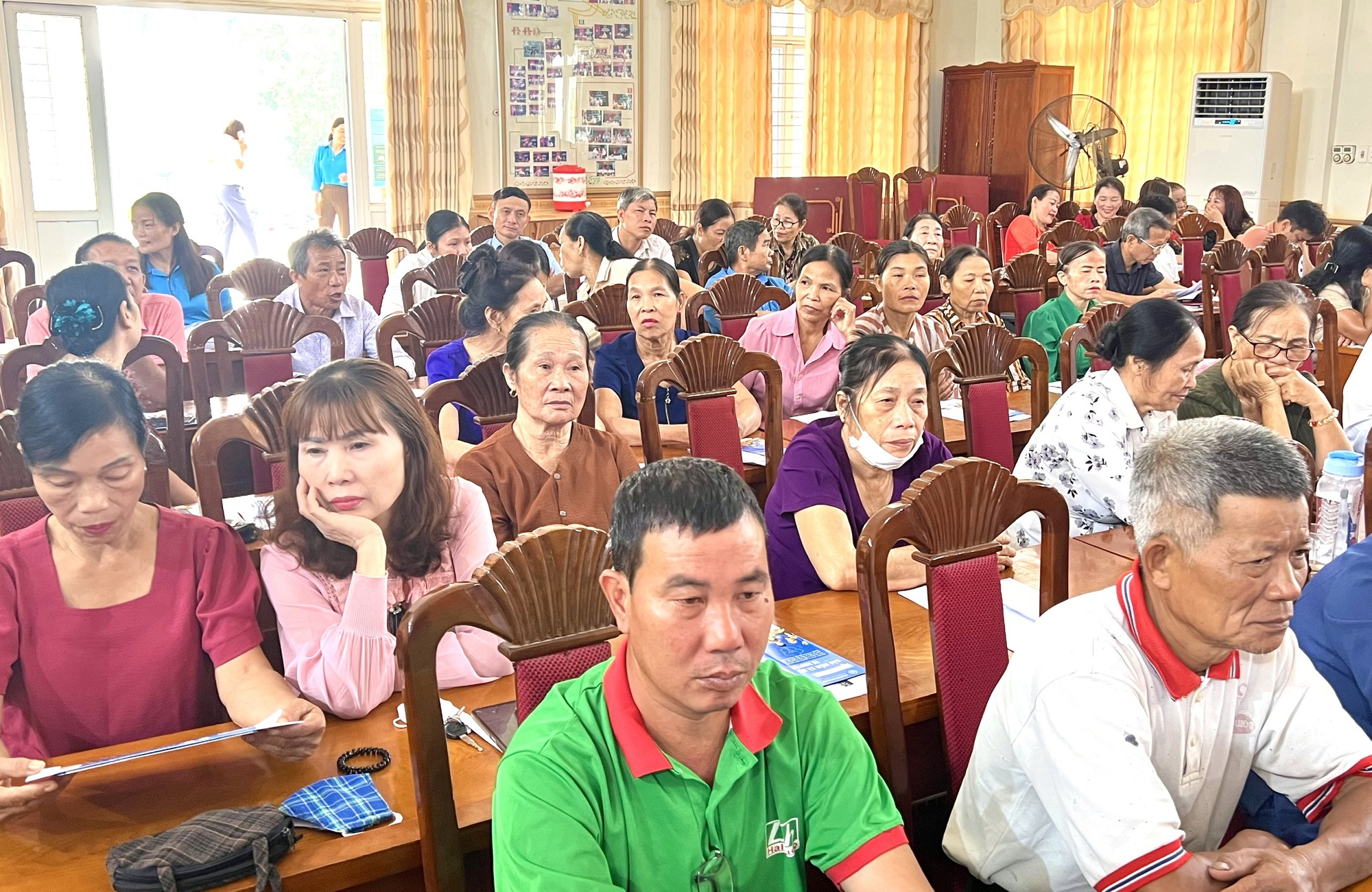 Hội viên nông dân sôi nổi đối thoại về chính sách bảo hiểm xã hội, bảo hiểm y tế - Ảnh 5.