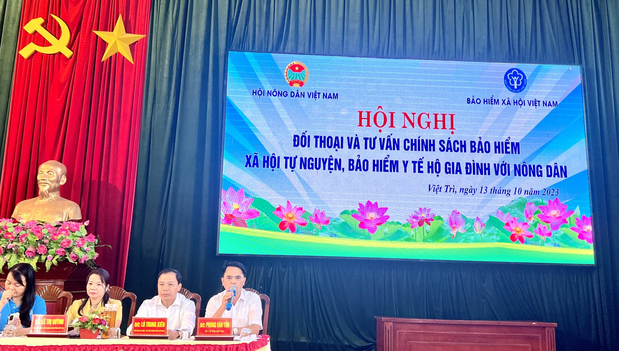 Hội viên nông dân sôi nổi đối thoại về chính sách bảo hiểm xã hội, bảo hiểm y tế - Ảnh 2.