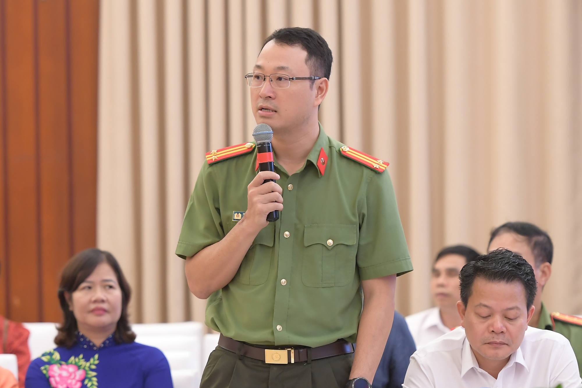 Sắp có "bảo kiếm" dẹp loạn môi trường số - Ảnh 2. Sắp có "bảo kiếm" dẹp loạn môi trường số - Ảnh 2.