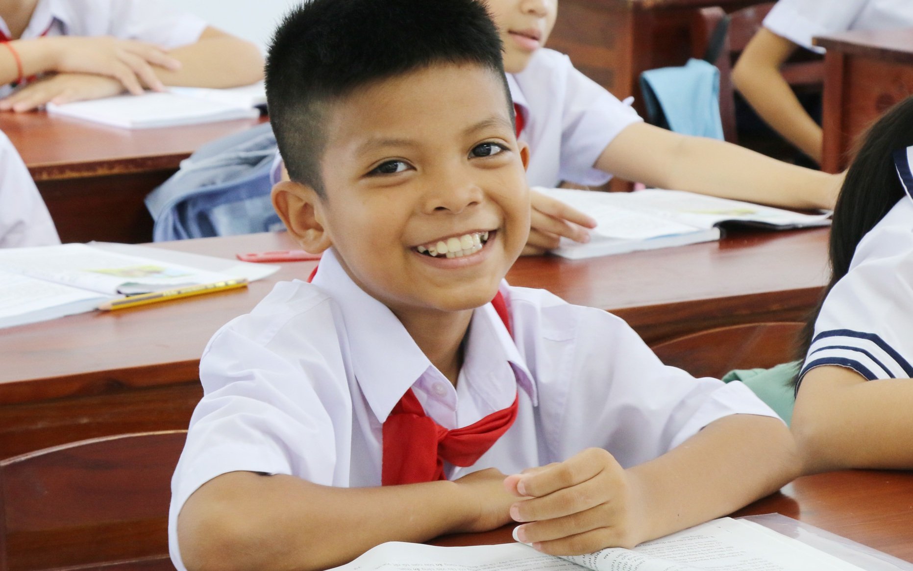 'Miễn học phí - Có thể hay không thể?': Chính sách nhân văn, làm nức lòng dân (bài 1)