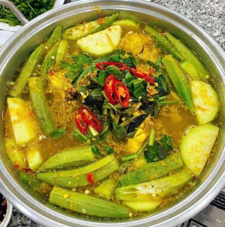 Về Hà Tiên ăn canh chua cá mập, bún kèn, bún nhâm... - Ảnh 1.