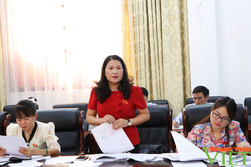 5 nghị quyết quan trọng được thông qua tại kỳ họp thứ mười tám, HĐND tỉnh Lai Châu - Ảnh 2. 5 nghị quyết quan trọng được thông qua tại kỳ họp thứ mười tám, HĐND tỉnh Lai Châu - Ảnh 2.