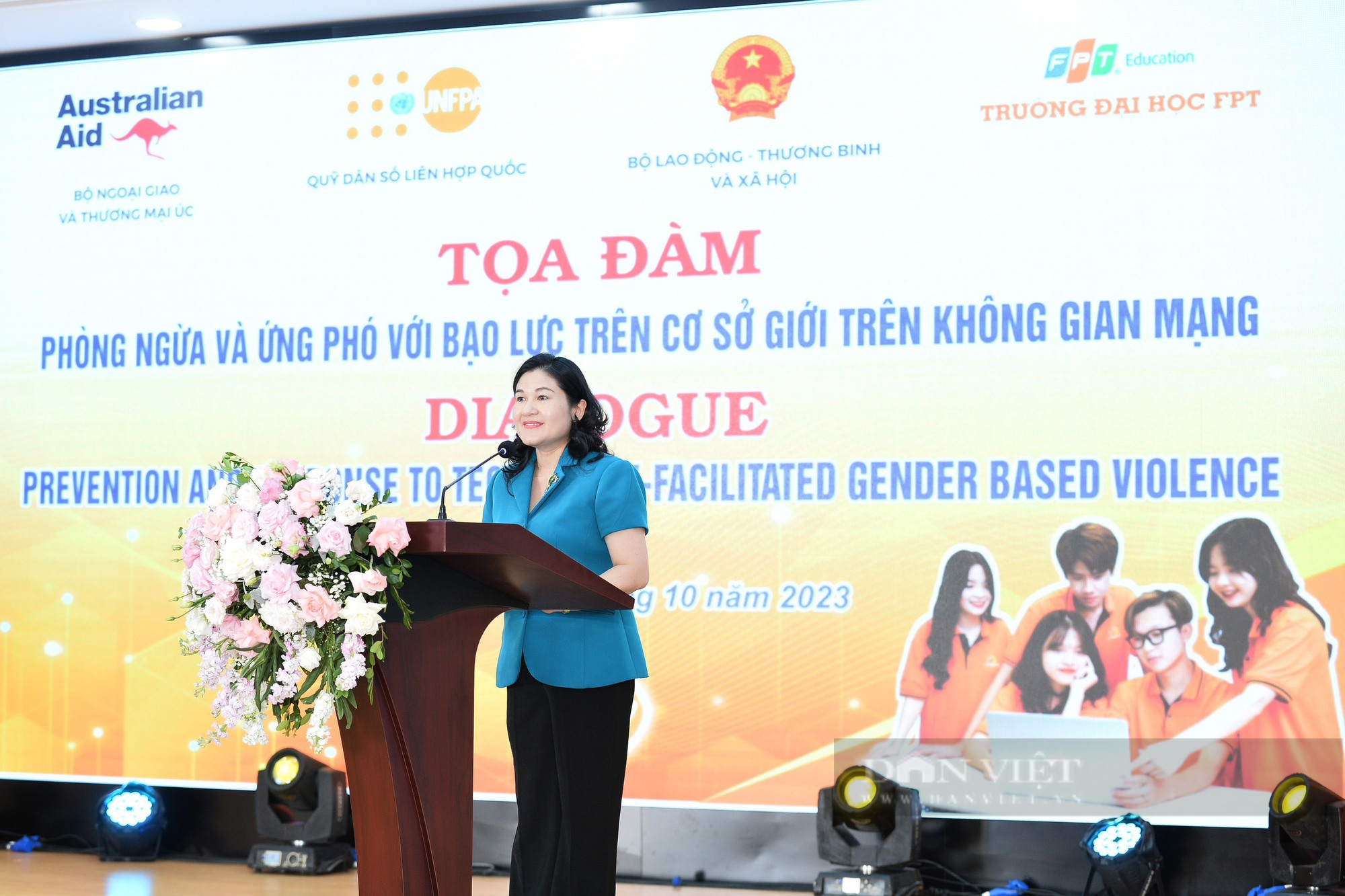bạo lực giới 