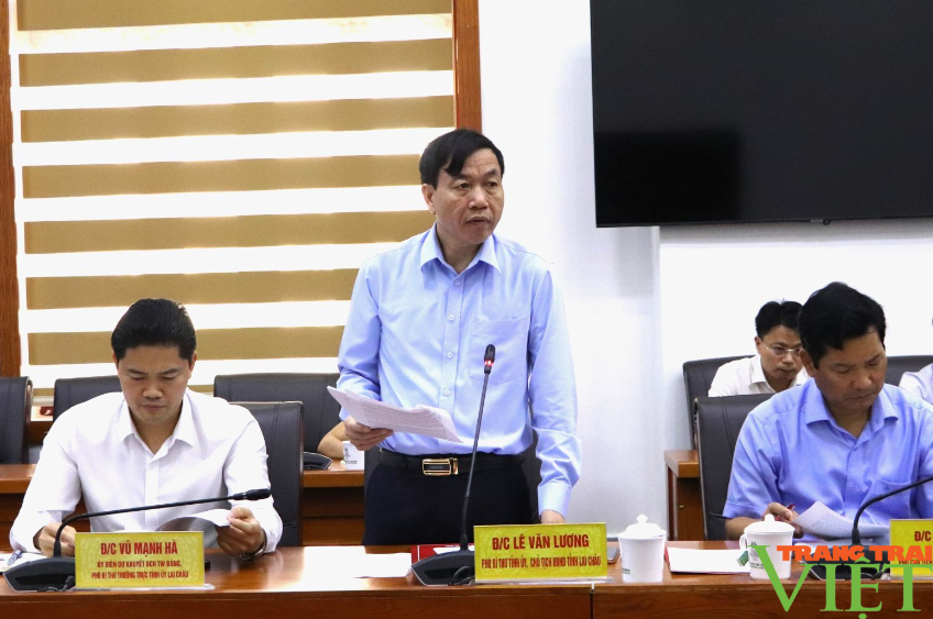 Bộ trưởng Bộ Tài nguyên và Môi trường Đặng Quốc Khánh làm việc tại tỉnh Lai Châu - Ảnh 2. Bộ trưởng Bộ Tài nguyên và Môi trường Đặng Quốc Khánh làm việc tại tỉnh Lai Châu - Ảnh 2.