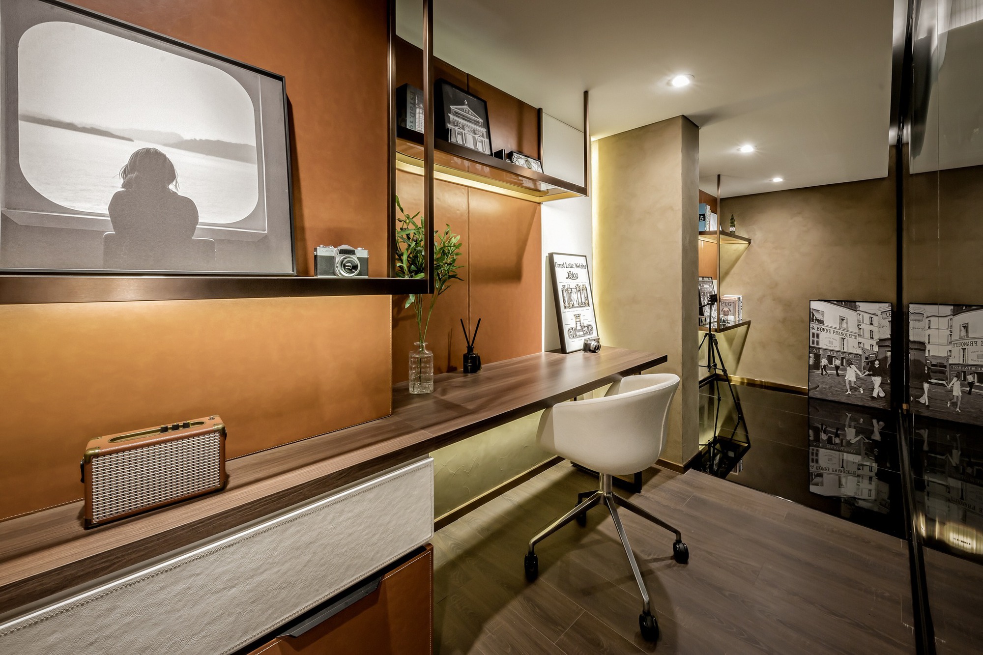 &quot;Choáng ngợp&quot; trước căn hộ Duplex với thiết kế nội thất như một tác phẩm nghệ thuật  - Ảnh 8.