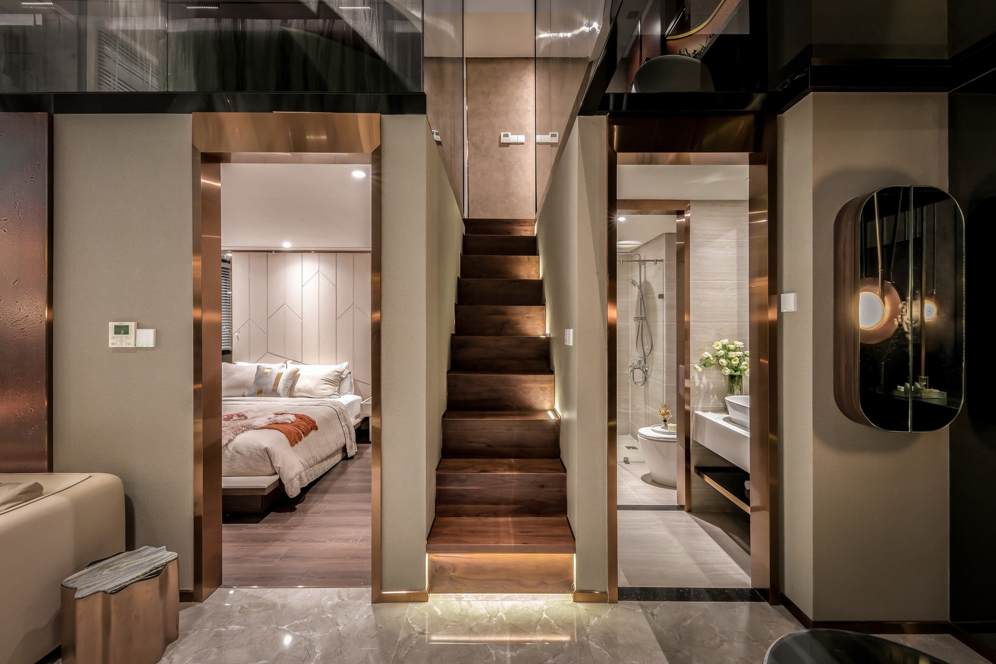 &quot;Choáng ngợp&quot; trước căn hộ Duplex với thiết kế nội thất như một tác phẩm nghệ thuật  - Ảnh 7.