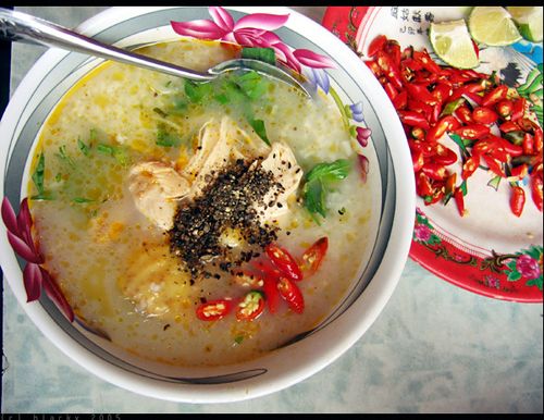 Độc đáo với quán ăn có thương hiệu ẩm thực mang tên các bà, nức tiếng của Hà Nội - Ảnh 3.