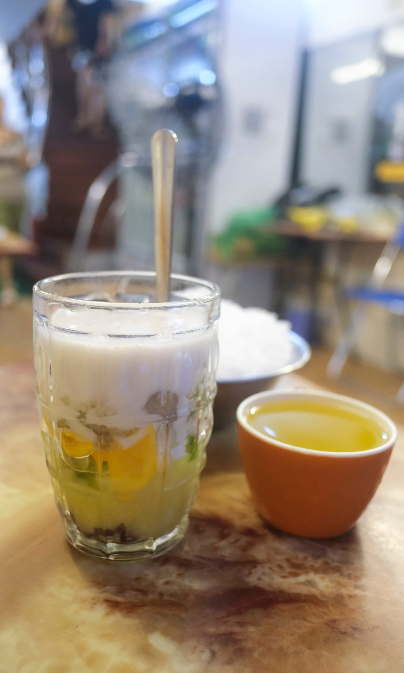 Độc đáo với quán ăn có thương hiệu ẩm thực mang tên các bà, nức tiếng của Hà Nội - Ảnh 7.