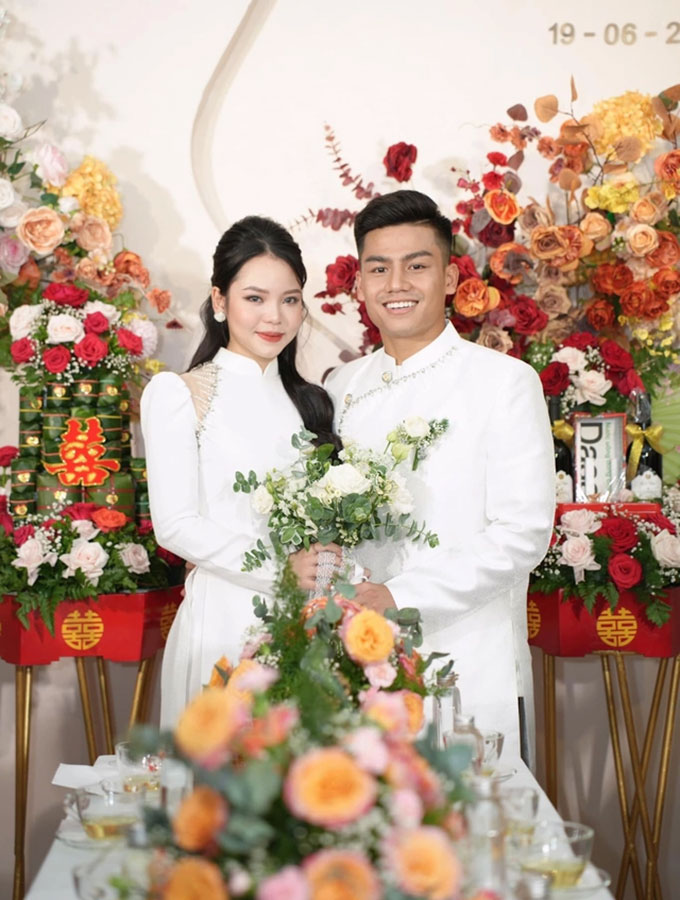 “Hotboy” của U22 Việt Nam làm đám cưới với bà chủ khách sạn 4 sao - Ảnh 3.