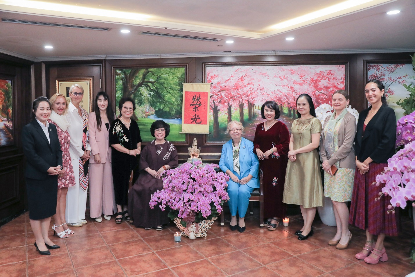 Anh hùng Lao động Thái Hương: &quot;Gương mặt hành động Việt Nam vì sự phát triển bền vững&quot; - Ảnh 4.