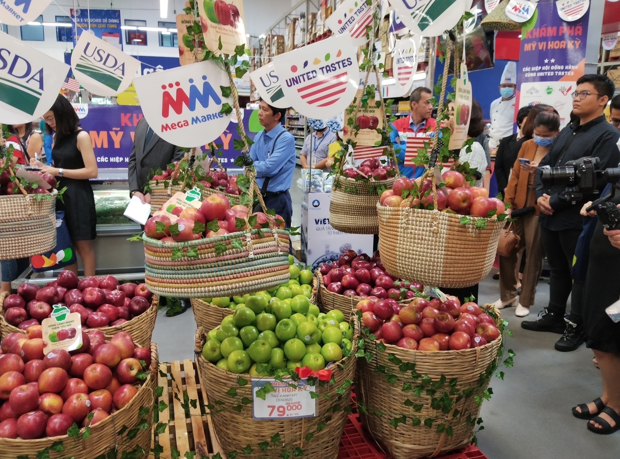 &quot;Tam tấu&quot; bán lẻ Thái Lan vẫn khuyết một tại Việt Nam? - Ảnh 2.