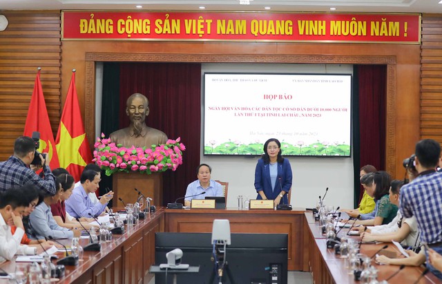 Ngày hội Văn hóa các dân tộc có số dân dưới 10.000 - Ảnh 1.