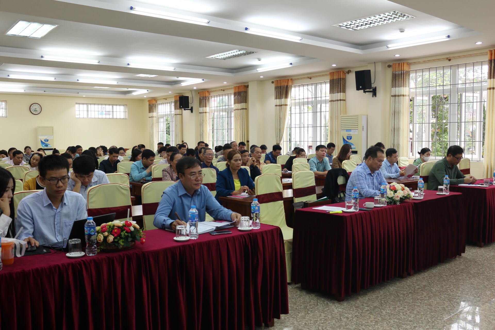  Lạng Sơn tập huấn ứng dụng công nghệ thông tin và chuyển đổi số vào đánh giá sản phẩm Ocop - Ảnh 2.