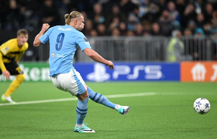 Haaland lập cú đúp, Man City toàn thắng tại Champions League - Ảnh 1.