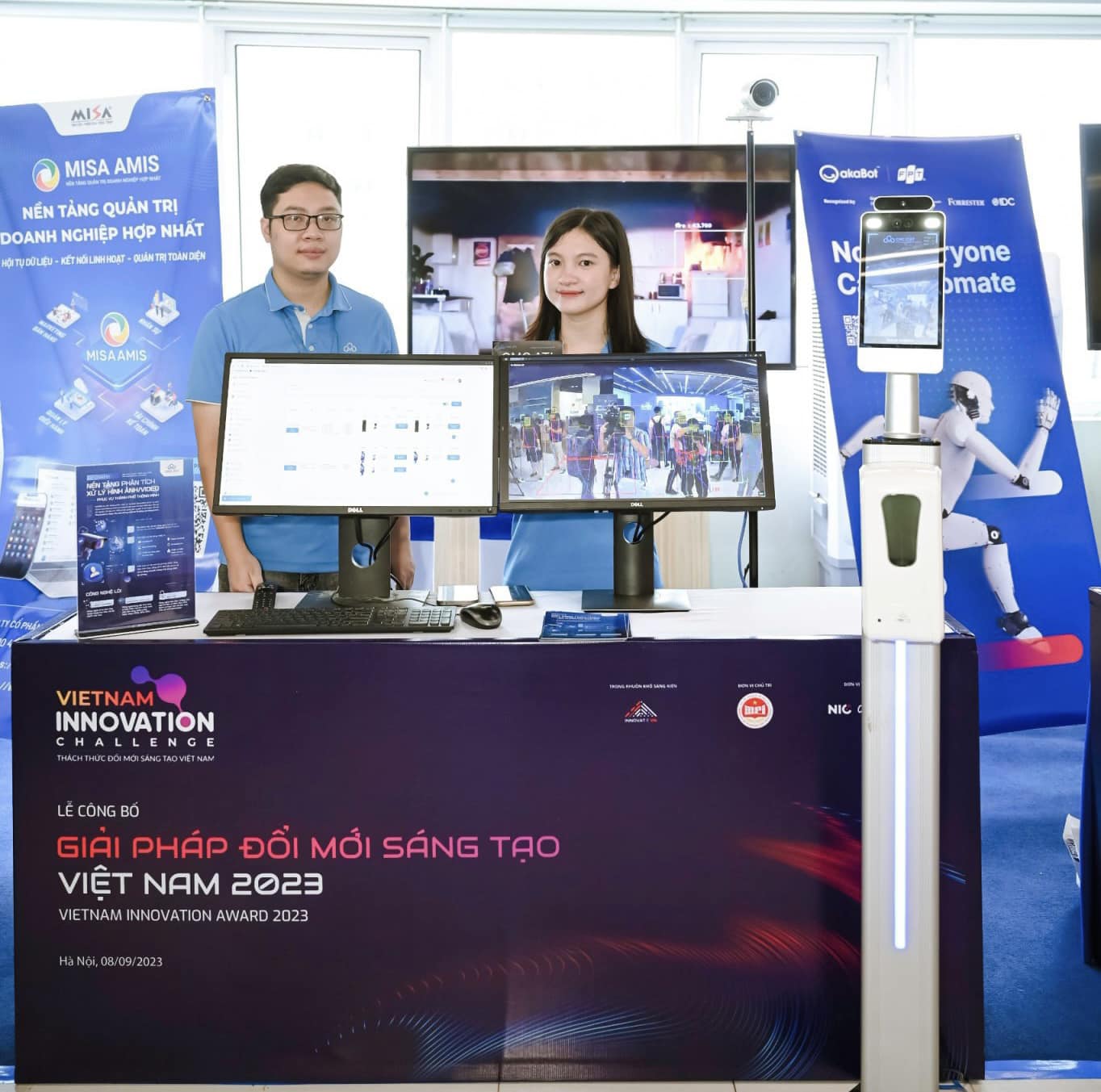 Triển lãm Quốc tế đổi mới sáng tạo Việt Nam 2023: Ấn tượng triển lãm đổi mới sáng tạo của CMC - Ảnh 2.