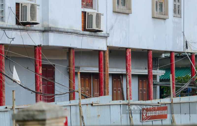 Nhiều nhà dân di dời khẩn cấp vì công trình xây dựng của Liên đoàn Địa chất Xạ - Hiếm: Chủ đầu tư nói gì? - Ảnh 4.