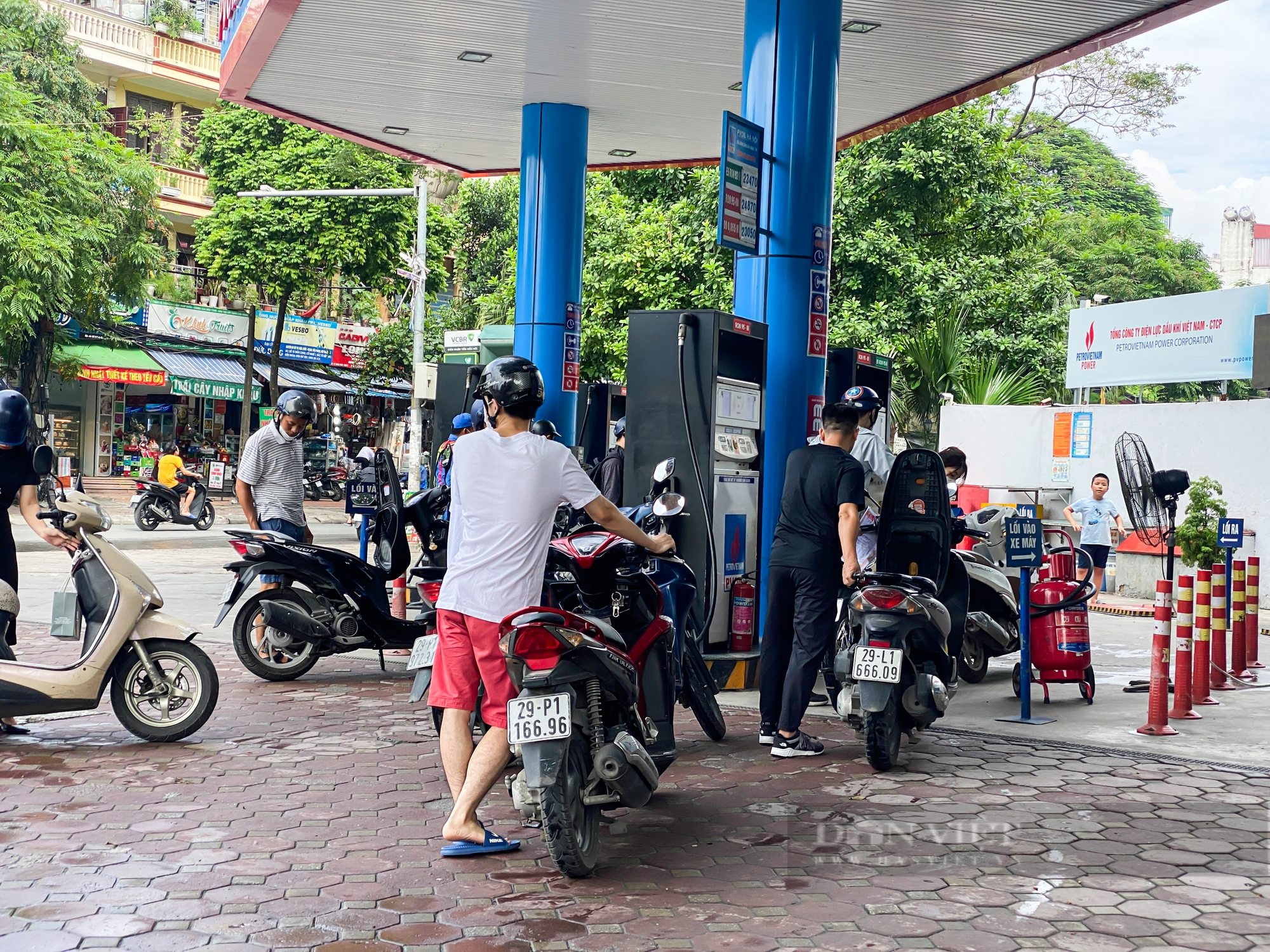 Giá xăng dầu hôm nay 29/10: Tuần giảm sâu kỷ lục quý IV - Ảnh 4.