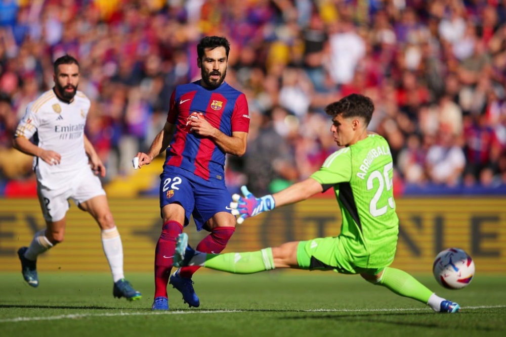 Barca thua đau Real Madrid, HLV Xavi thẳng thắn chỉ ra nguyên nhân thất bại - Ảnh 1.