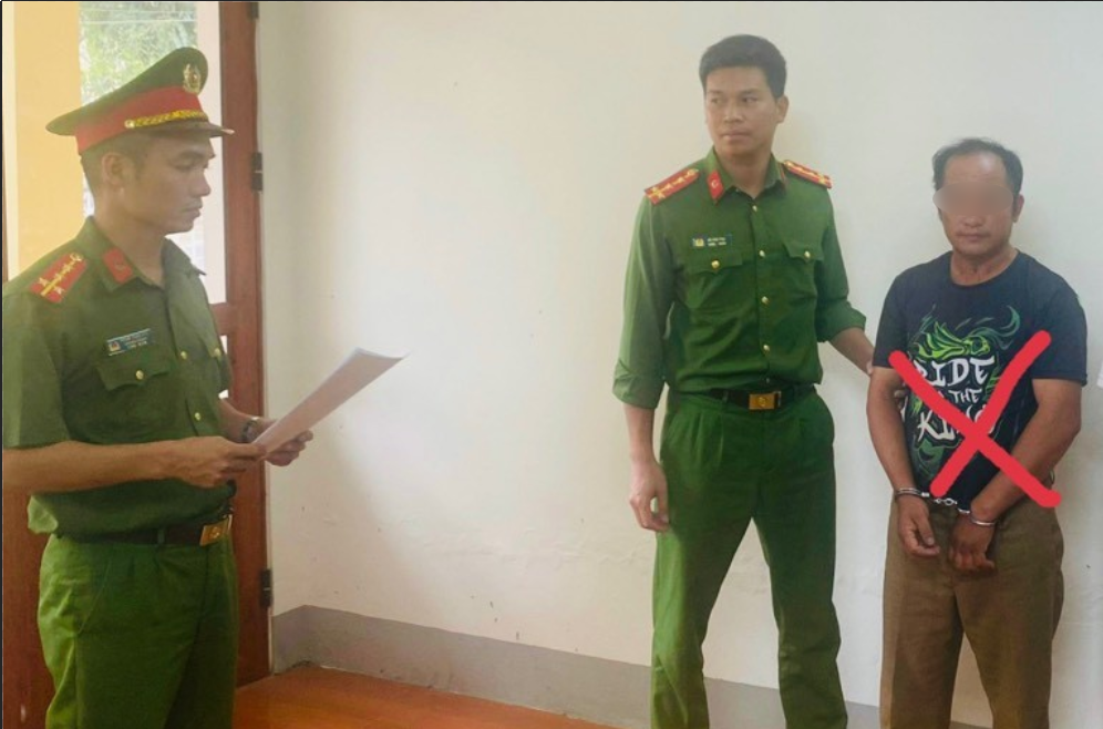 TIN NÓNG 24 GIỜ QUA: Tạm giữ tài xế &quot;ma men&quot;, lăng mạ CSGT; bắt kẻ hung hãn đấm dập mũi cảnh sát - Ảnh 3.