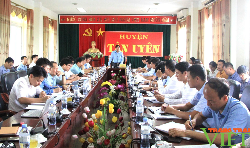 Tân Uyên: Tăng cường thu hút đầu tư, phát huy tiềm năng lợi thế trong nông nghiệp, tạo đà phát triển kinh tế - Ảnh 1. Tân Uyên: Tăng cường thu hút đầu tư, phát huy tiềm năng lợi thế trong nông nghiệp, tạo đà phát triển kinh tế - Ảnh 1.