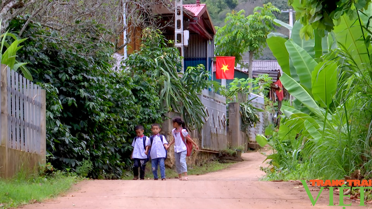 Chiềng Đen: Xã đầu tiên của Sơn La đạt tiêu chuẩn "không có ma tuý" - Ảnh 7. Chiềng Đen: Xã đầu tiên của Sơn La đạt tiêu chuẩn "không có ma tuý" - Ảnh 7.
