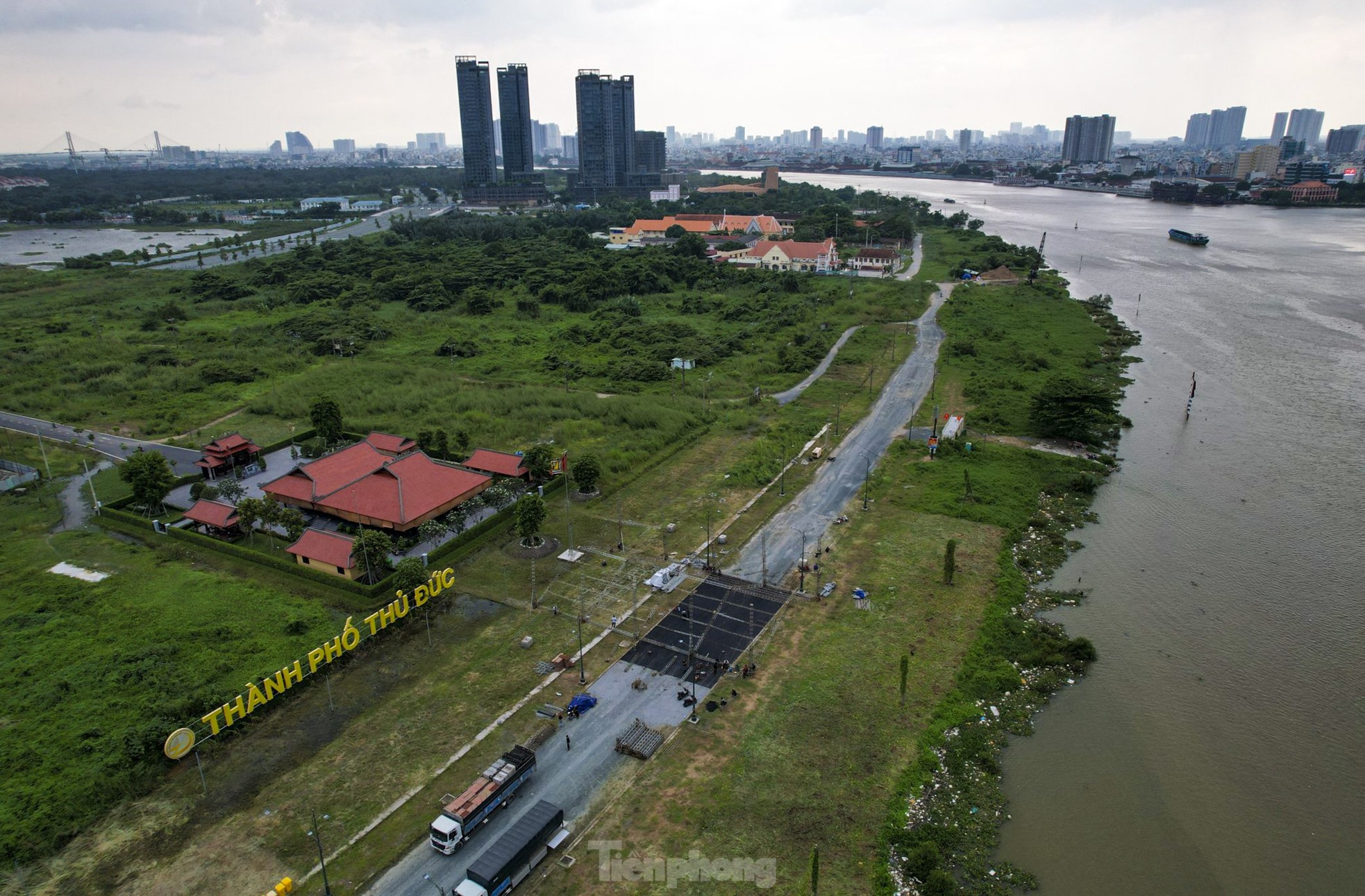 Cận cảnh điểm xem pháo hoa &quot;đỉnh&quot; nhất tại TP.HCM từ năm 2024 - Ảnh 7.