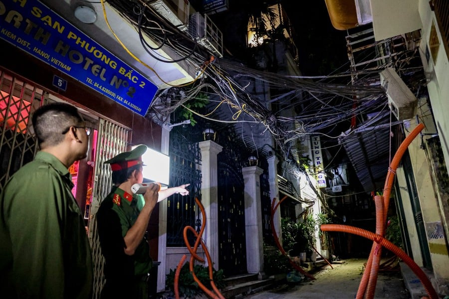 Tổ tuần tra đêm về phòng cháy, chữa cháy đầu tiên ở Hà Nội có gì đặc biệt? - Ảnh 3.