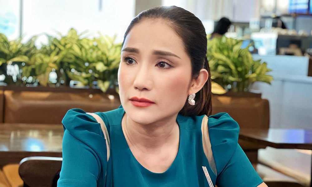 Từ vụ diễn viên Cát Tường quảng cáo sai sự thật, sẽ có &quot;blacklist&quot; cho nghệ sĩ - Ảnh 1.