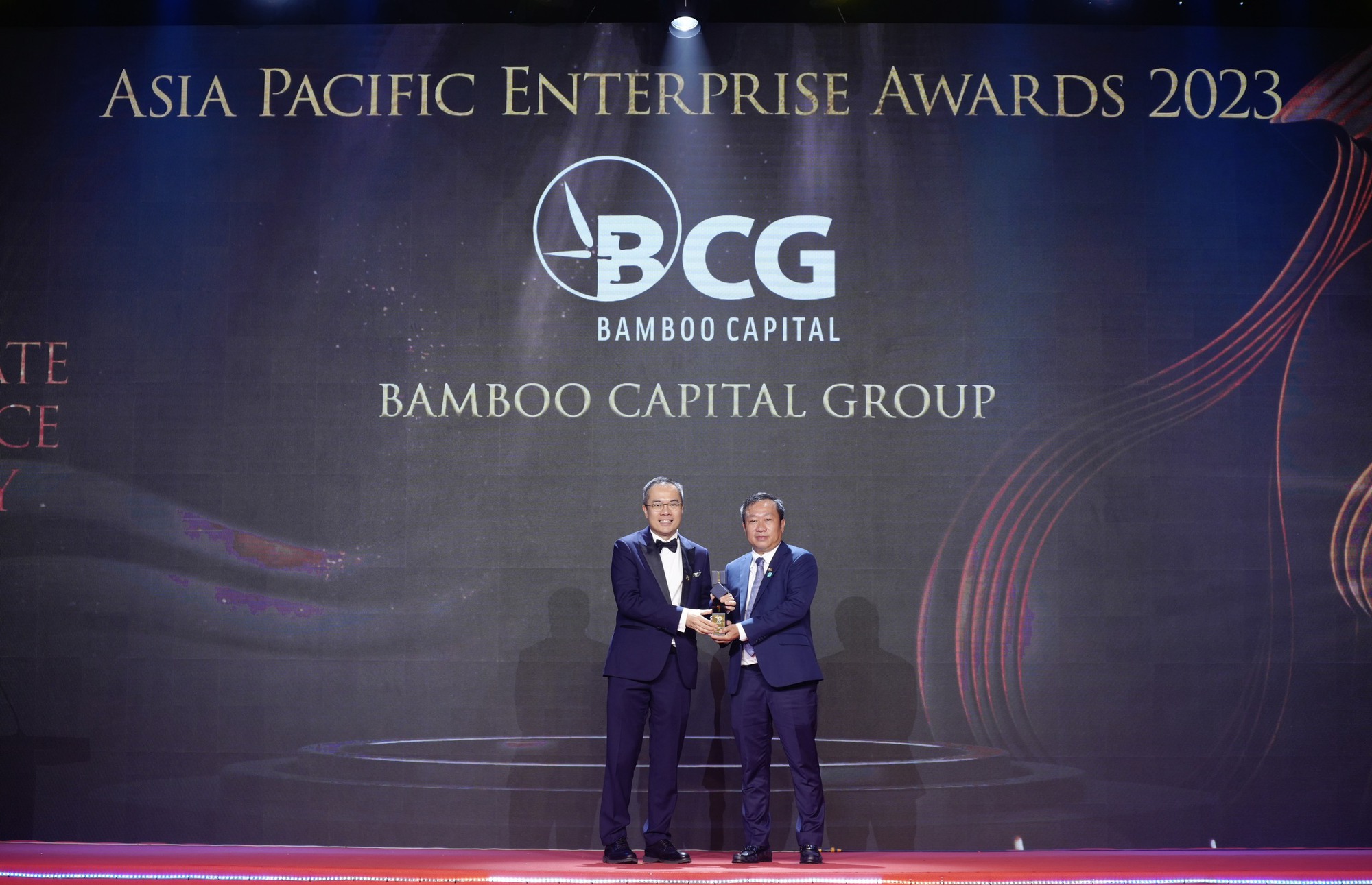 Bamboo Capital và Tracodi nhận giải Doanh nghiệp xuất sắc Châu Á 2023 - Ảnh 1.
