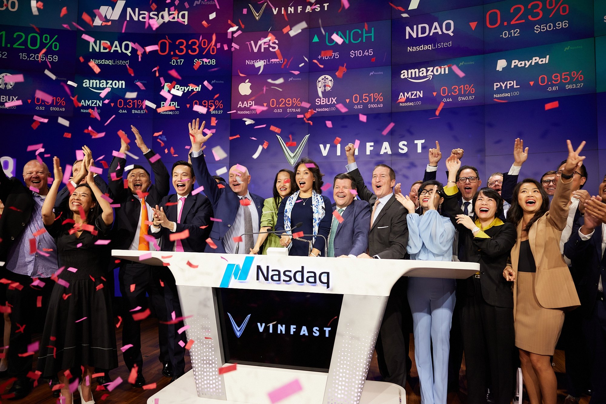 Thêm CEO của VinFast là nữ, ông Phạm Nhật Vượng tin tưởng nữ tướng hơn - Ảnh 2. Thêm CEO của VinFast là nữ, ông Phạm Nhật Vượng tin tưởng nữ tướng hơn - Ảnh 2.