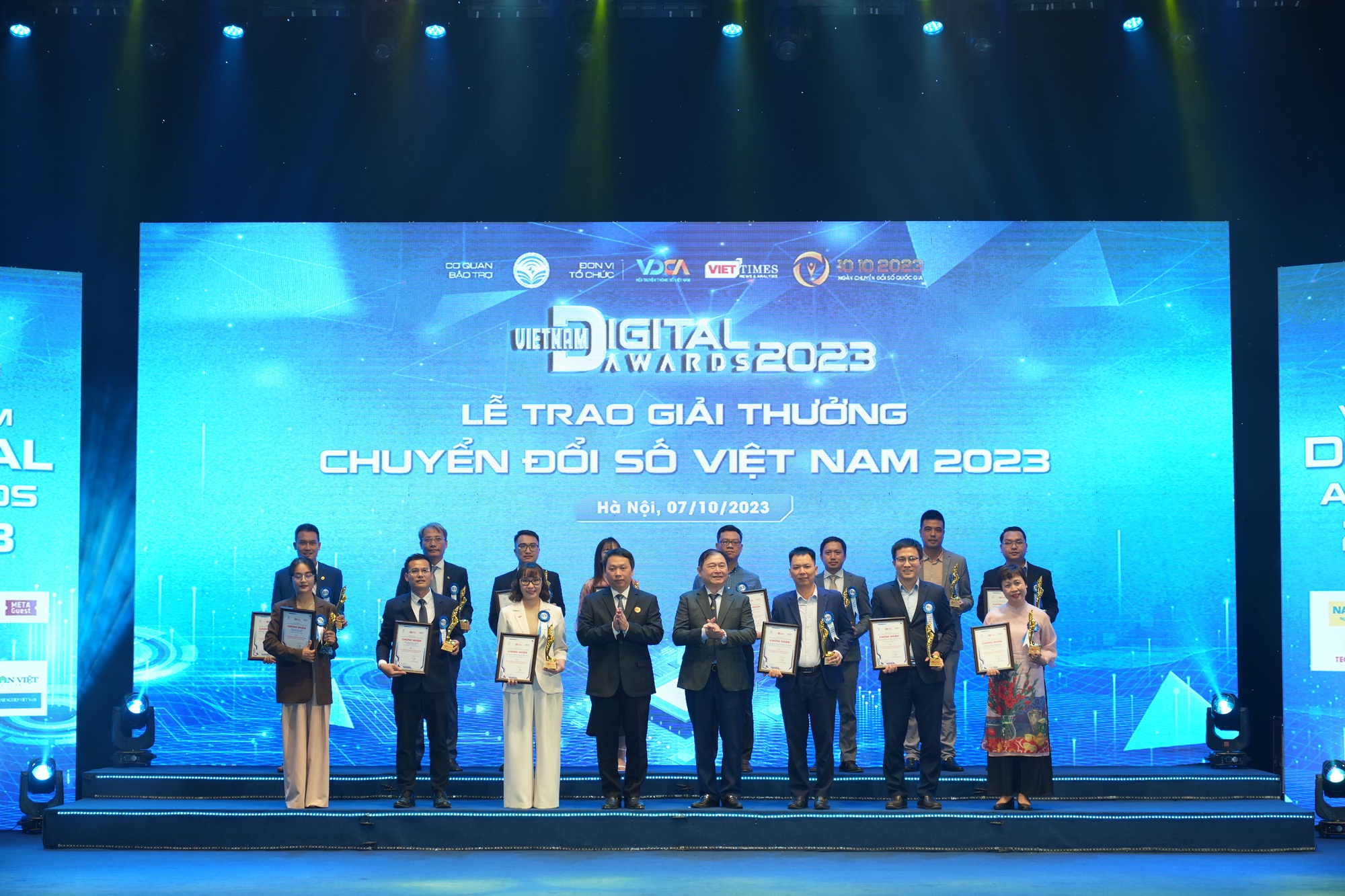 Thứ trưởng Bộ TT&TT: &quot;Dữ liệu là tài sản và không thể cất giữ tại nhà người khác&quot; - Ảnh 2.