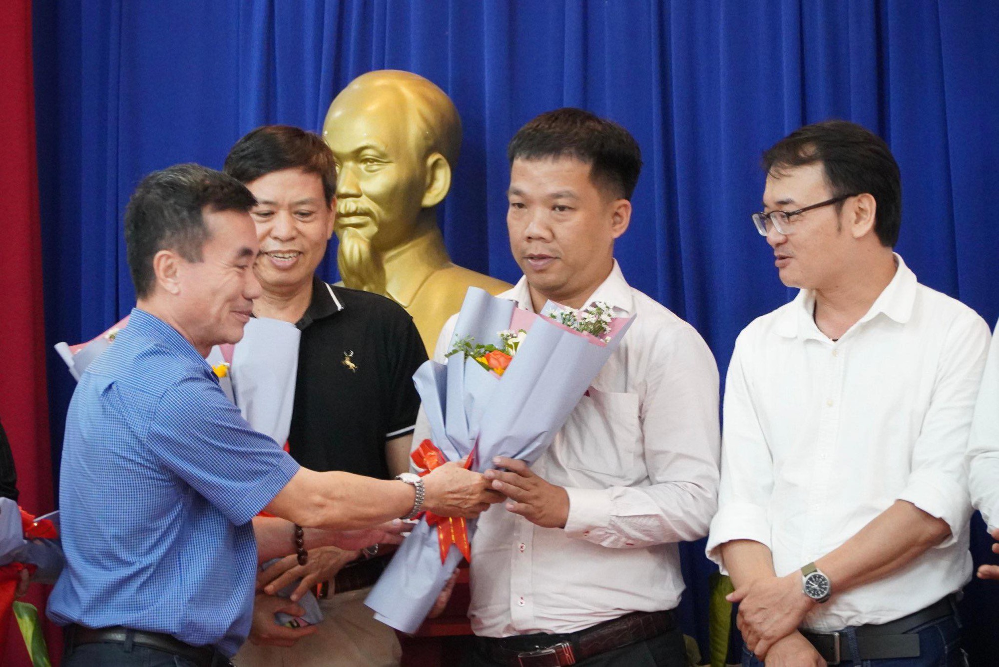 TP.HCM: Ra mắt CLB phóng viên giáo dục và phát động giải báo chí viết về giáo dục lần thứ 1 - Ảnh 3.
