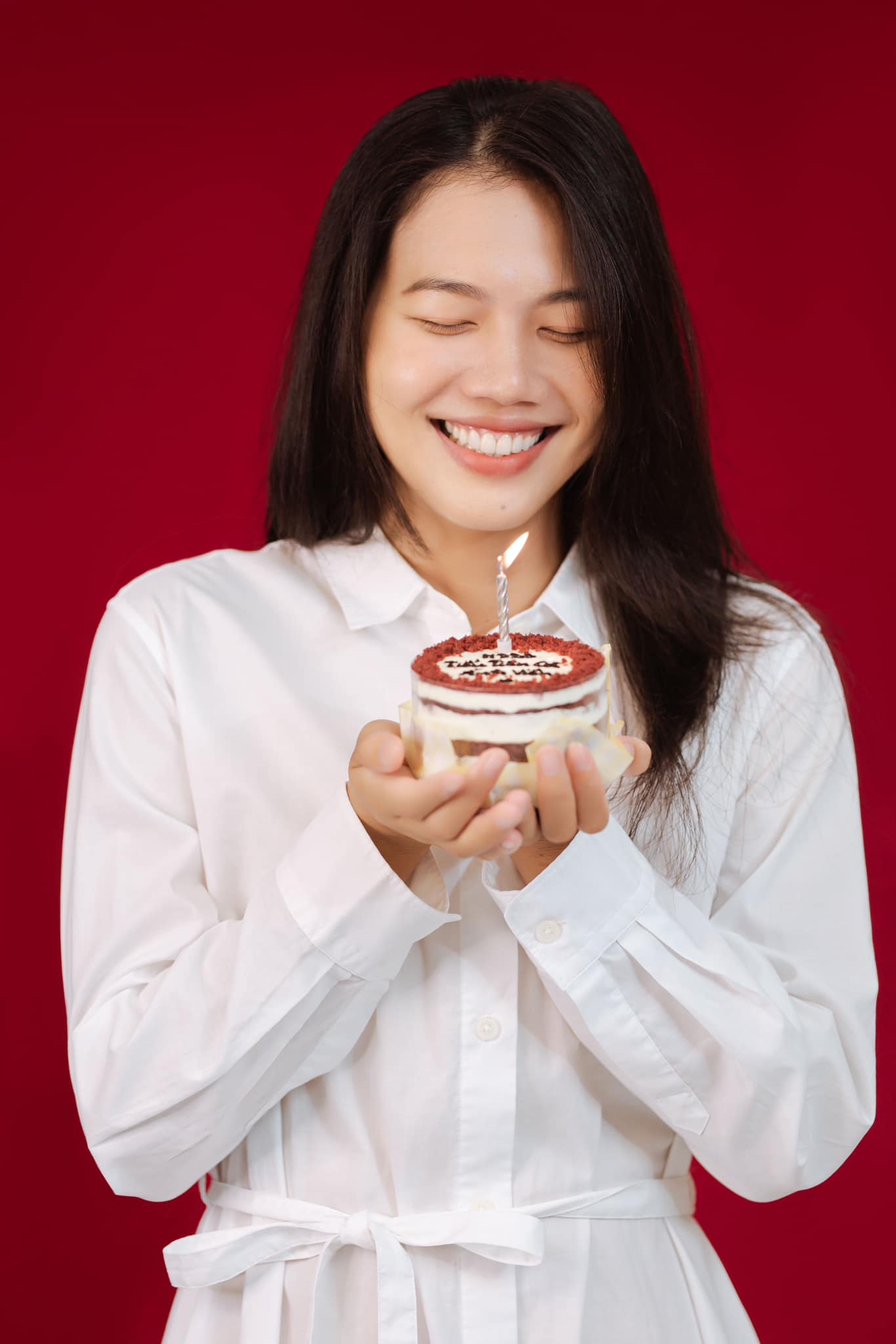 Mê mẩn nhan sắc tinh khôi của &quot;tiểu tiên cá&quot; Ánh Viên - Ảnh 2.