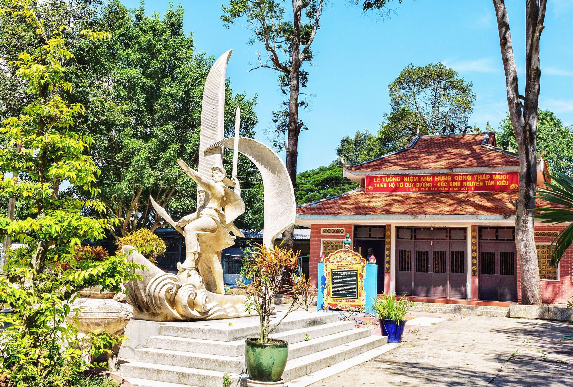 Ba cái gò đất ở một nơi của Đồng Tháp, khảo cổ đào lên phát lộ kiến trúc cổ, có phế tích tháp 10 tầng - Ảnh 6.