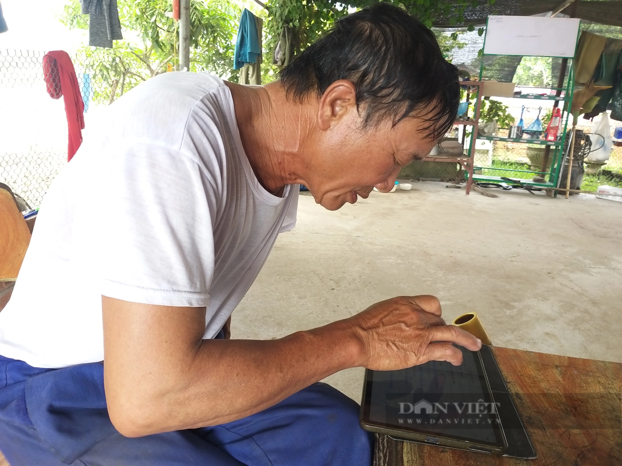 Sau loạt bài:&quot;Trục trặc&quot; chuyển đổi số nông nghiệp: Cán bộ thay đổi cách làm, nông dân vào App thuận lợi hơn - Ảnh 3.
