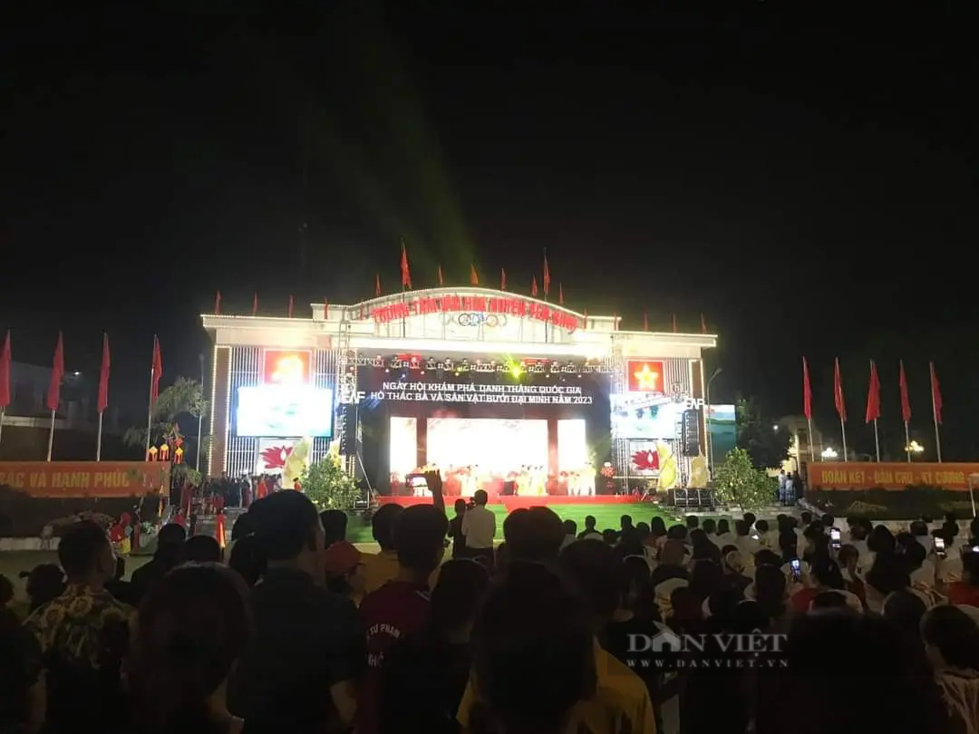 Khai mạc Ngày hội khám phá danh thắng quốc gia hồ Thác Bà và sản vật bưởi Đại Minh - Ảnh 2.