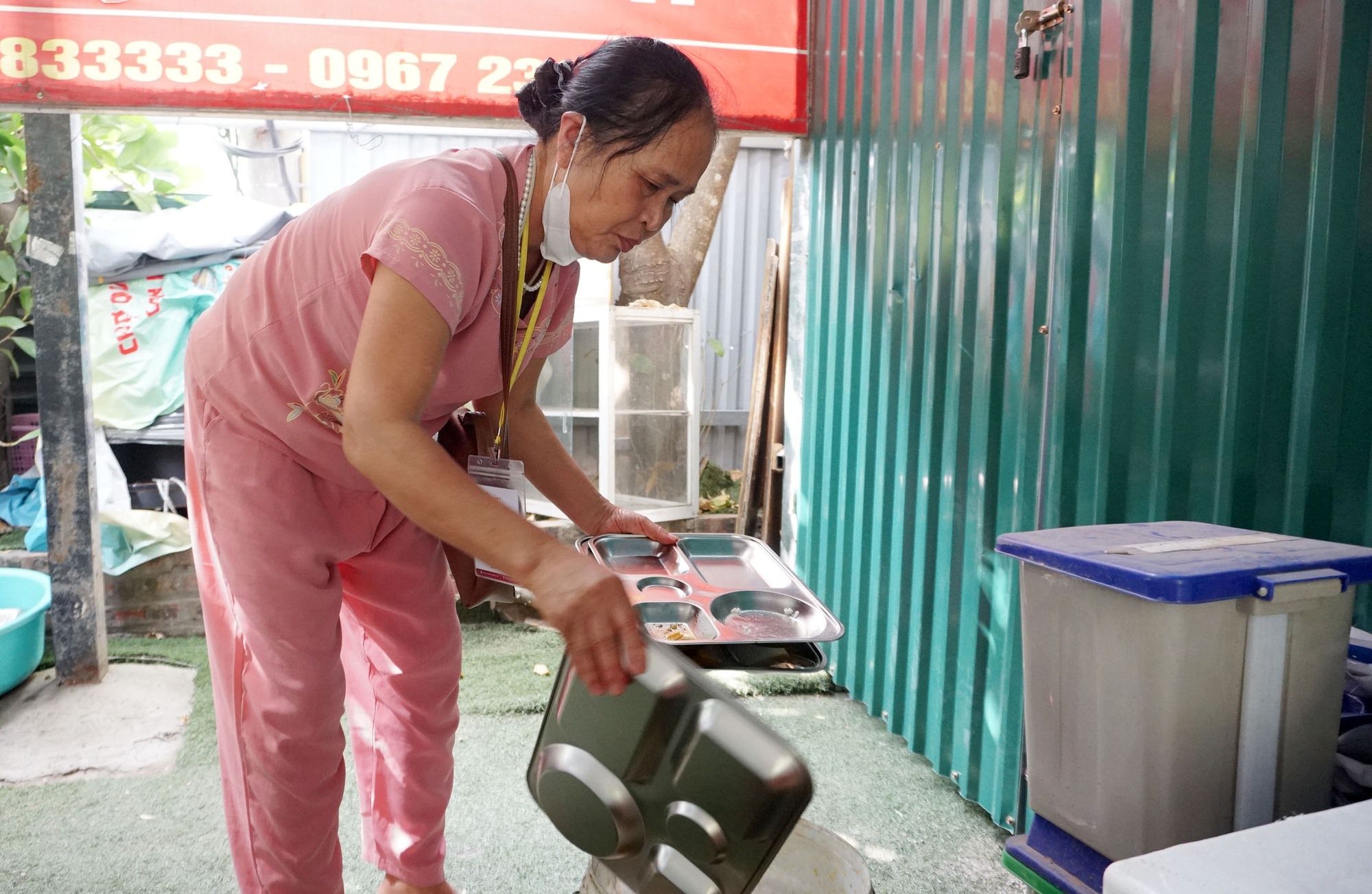 Ấm lòng bữa cơm 0 đồng san sẻ gánh nặng với bệnh nhân - Ảnh 20.