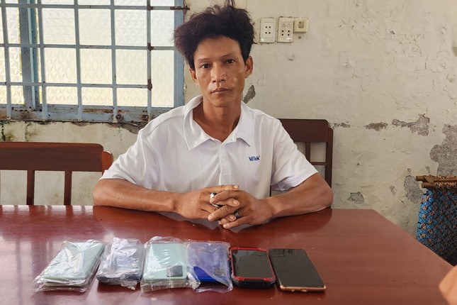 Bắt &quot;đạo chích&quot; gây ra hàng loạt vụ trộm cắp tài sản trong bệnh viện - Ảnh 1.